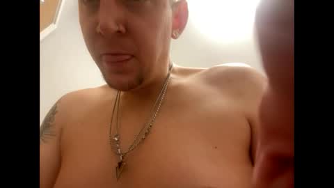 yourkinkycouple24 stream preview