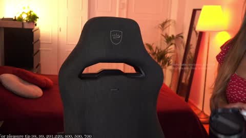 yours_anastasia stream preview