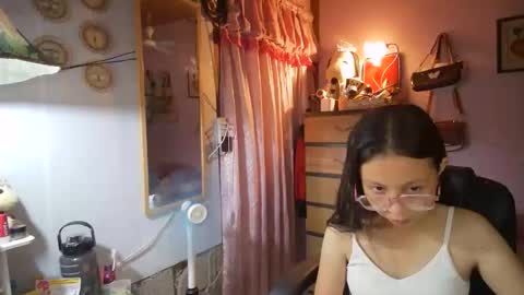 yourshy_cess stream preview