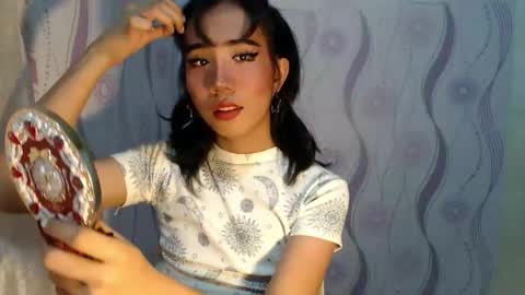 yourwife_material99 stream preview