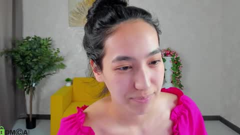 yummy_lamii stream preview