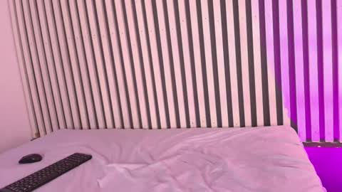 zara_monroe stream preview