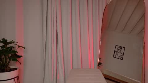 zara_nova stream preview