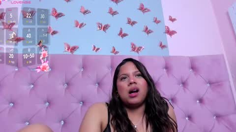 zarablazze_ stream preview