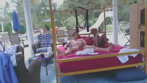 zeuslovess live stream