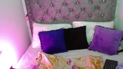 zoley_eyes888 live stream