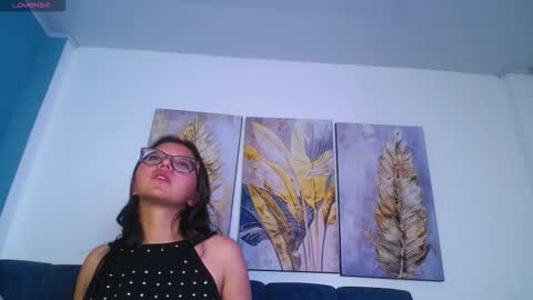 zoow_bluussh live stream